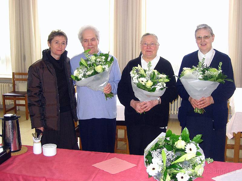 IMG_4524.JPG - Zuster Lut vercruysse , Zuster Bertillal, Zuster Maria en Zuster Erna
