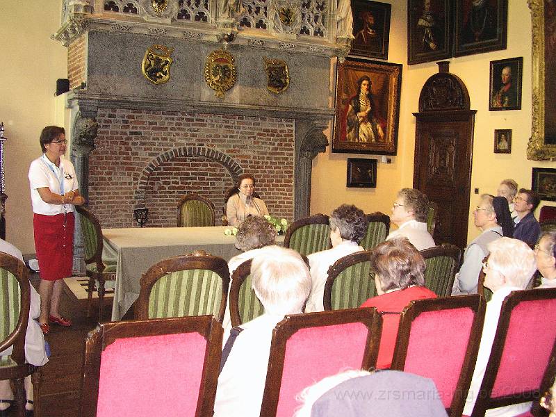 0004.JPG - In het stadhuis, de mooiste parel aan de Oudenaardse kroon