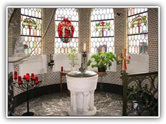 Doopvont in de kapel